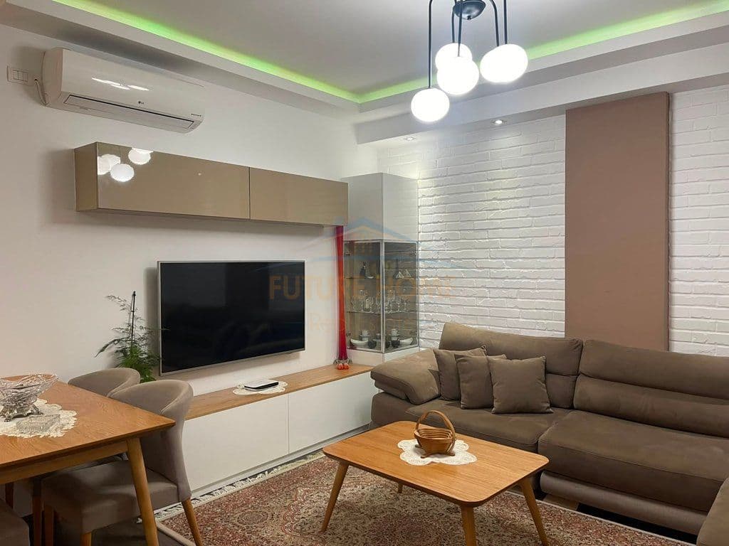 Qira, Apartament 2+1, Yzberisht, Tiranë 4
