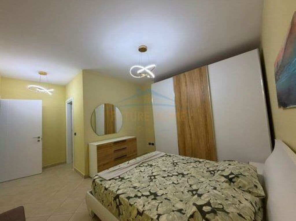 Qira, Apartament 2+1+2, Qendër, Tiranë 4