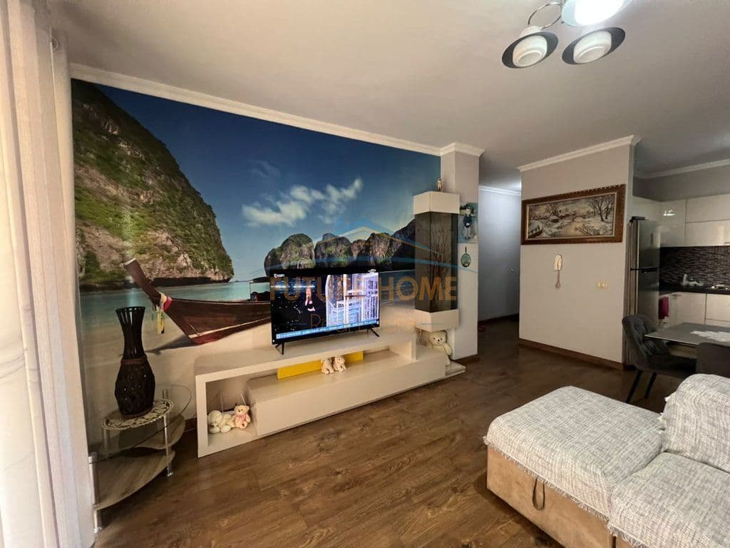 Jepet me qira, Apartament 2+1, pranë Nela 6, Yzberisht