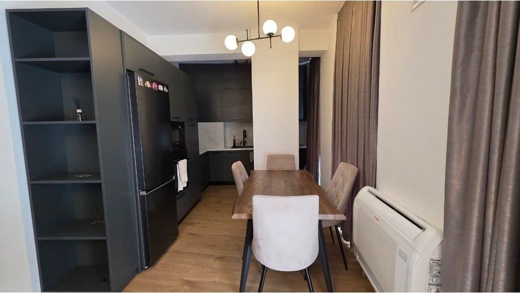 Qira, Apartament 2+1+2+Vend Parkimi, Selvia, Tiranë. 4