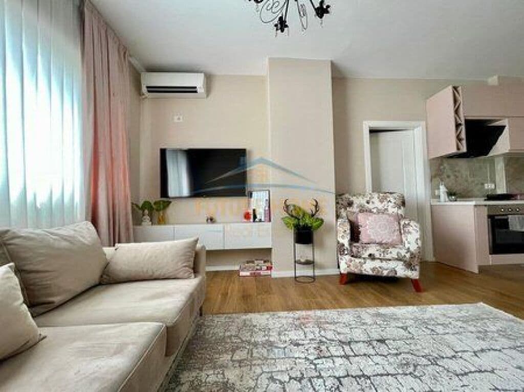 Shitje, Apartament 1+1, Unaza Re !