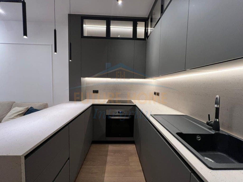 Me qira, Apartament 2+1 + Vend parkimi, Erli Residence, Tiranë. 4