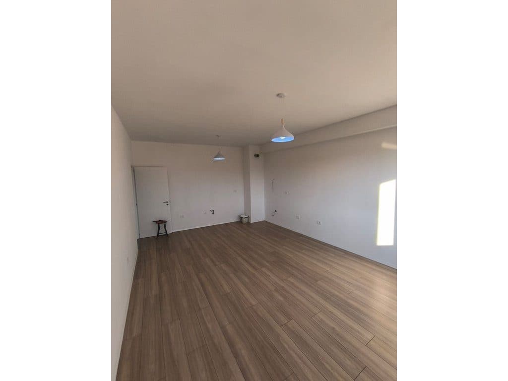 Shitet, Apartament 1+1, Urban Gate, Tirane. 4