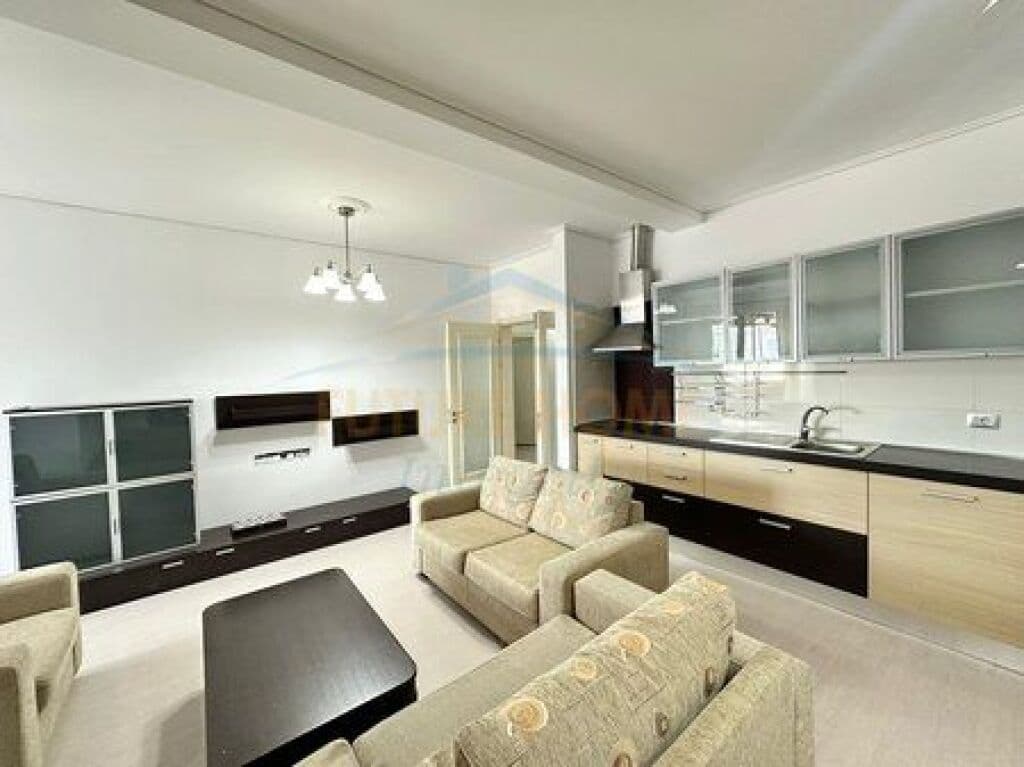 Jepet me qira, Apartament 2+1+2, Ish Tregu i Elektricitetit, Tiranë. 2