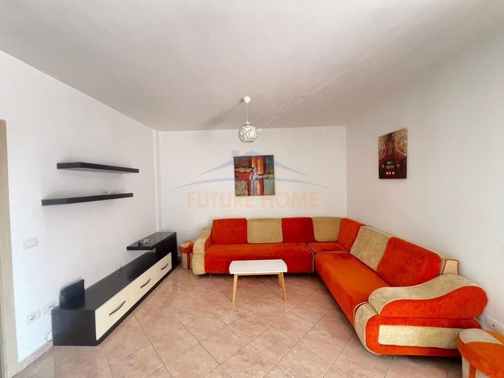 Në shitje, Apartament 1+1, Yzberisht, Tiranë