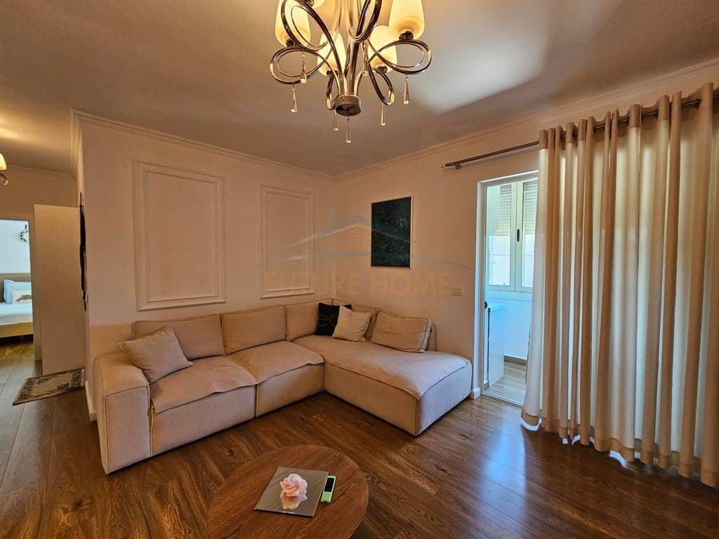 Në shitje, Apartament 2+1, Laprakë, Tiranë 3