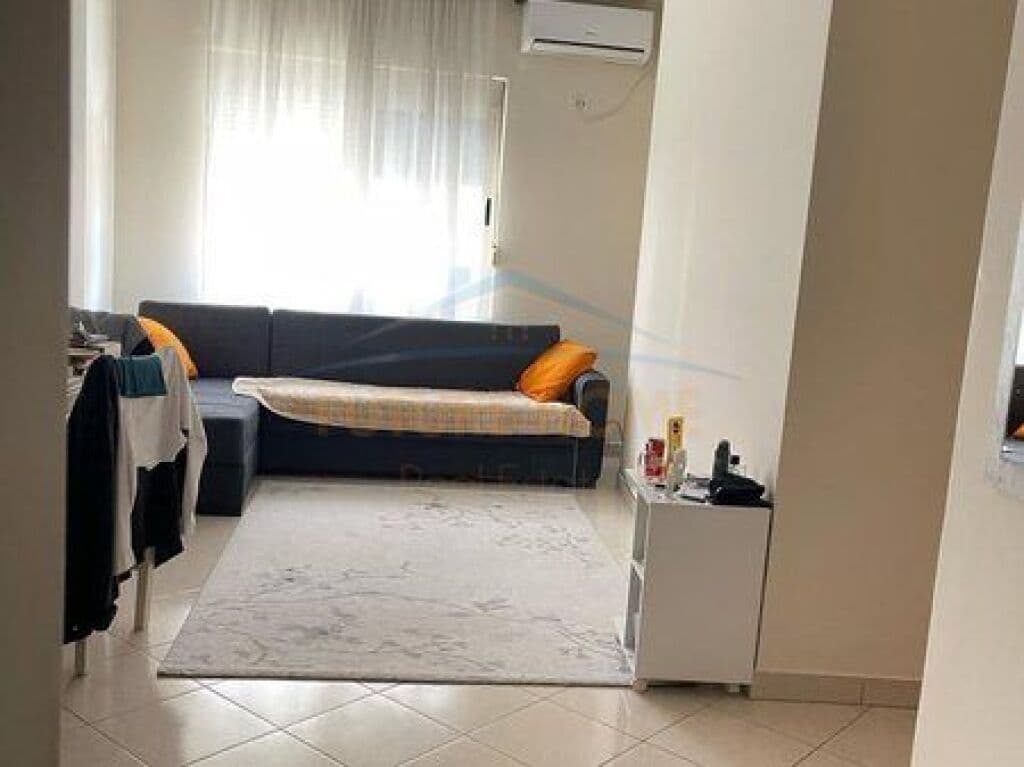Qira, Apartament 2+1, Ringu i Ri