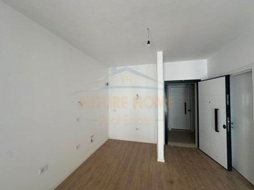 Në shitje, Apartament 1+1, Tirana Entry 2, Tirana.