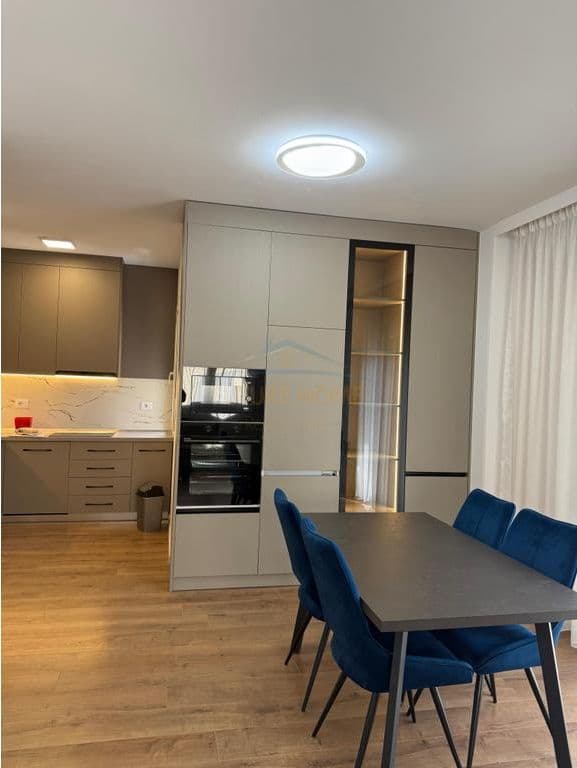 Në shitje, Apartament 2+1+2, Kodra e Diellit, Tiranë. 2