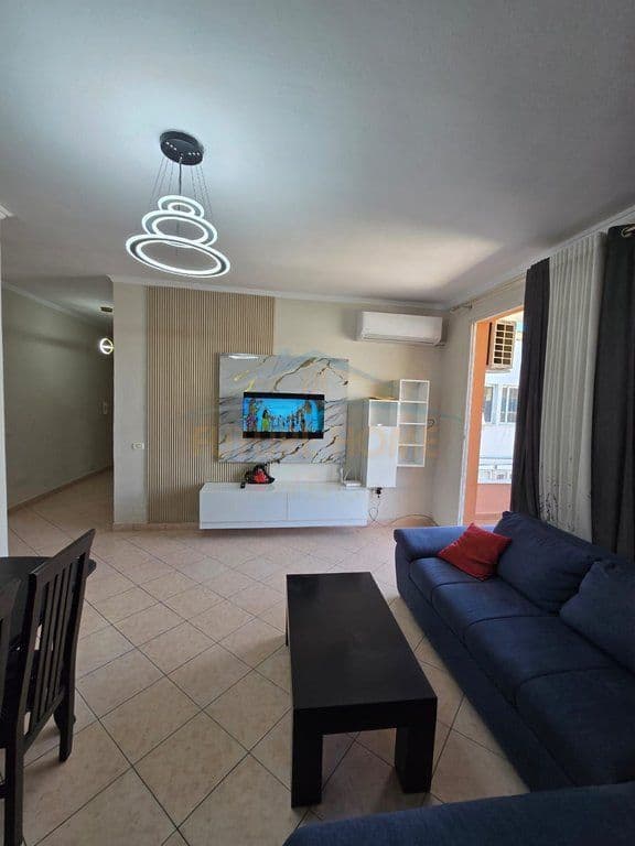 Në shitje, Apartament 2+1, Rruga e Re