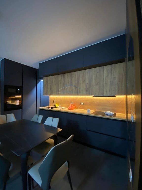Qira, Apartament 2+1+3, Rruga Elbasan