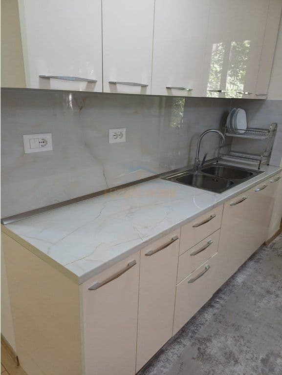 Apartament 1+1 për shitje, pranë shkollës Osman Myderizi 2