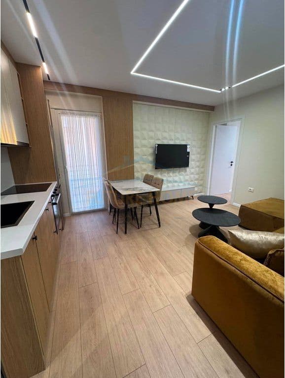 Në shitje, Apartament 1+1, Misto Mame 3