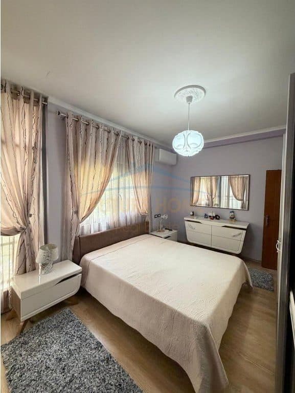 Qira, Apartament 3+1, Villa L, Rruga e Re. 3