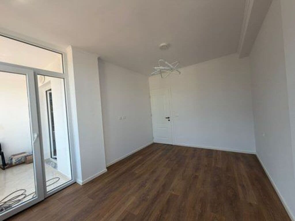 Në shitje, Apartament 1+1, Rruga Dritan Hoxha, Tiranë. 4