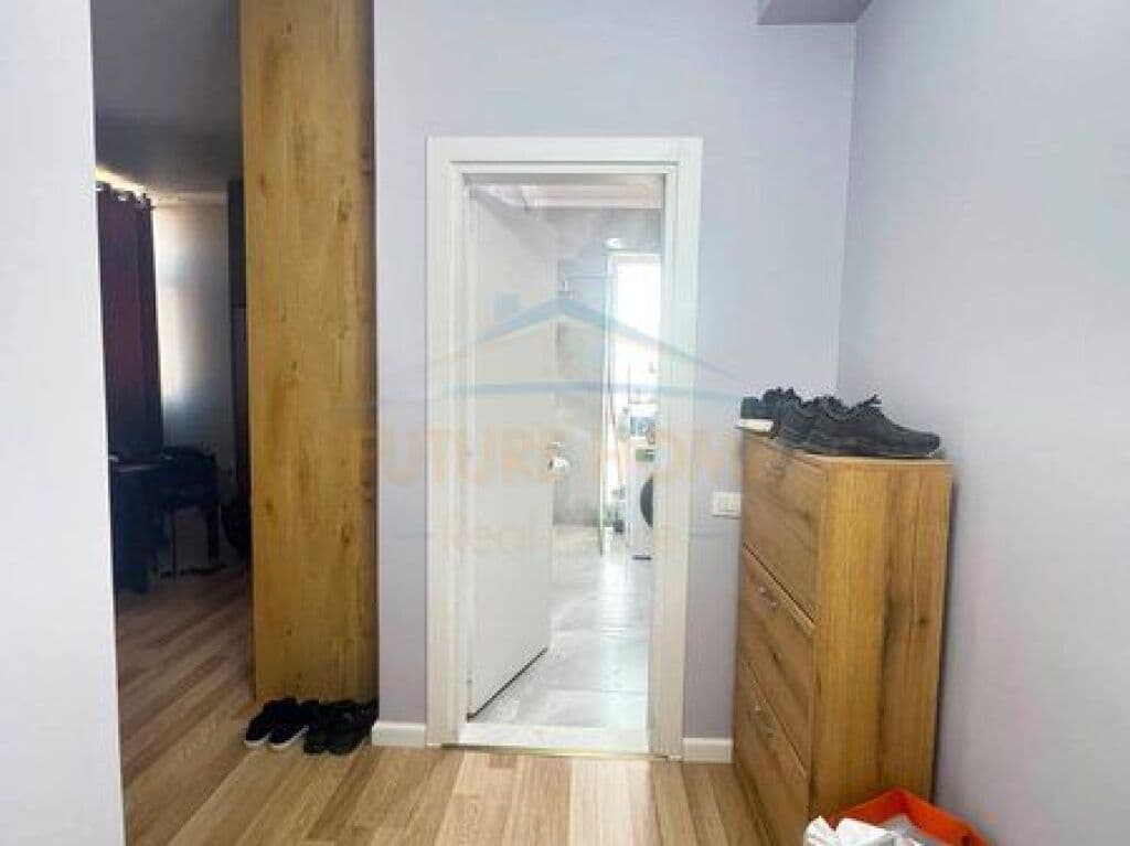 Qira, Apartament 1+1, Kompleksi E88, Laprakë 4
