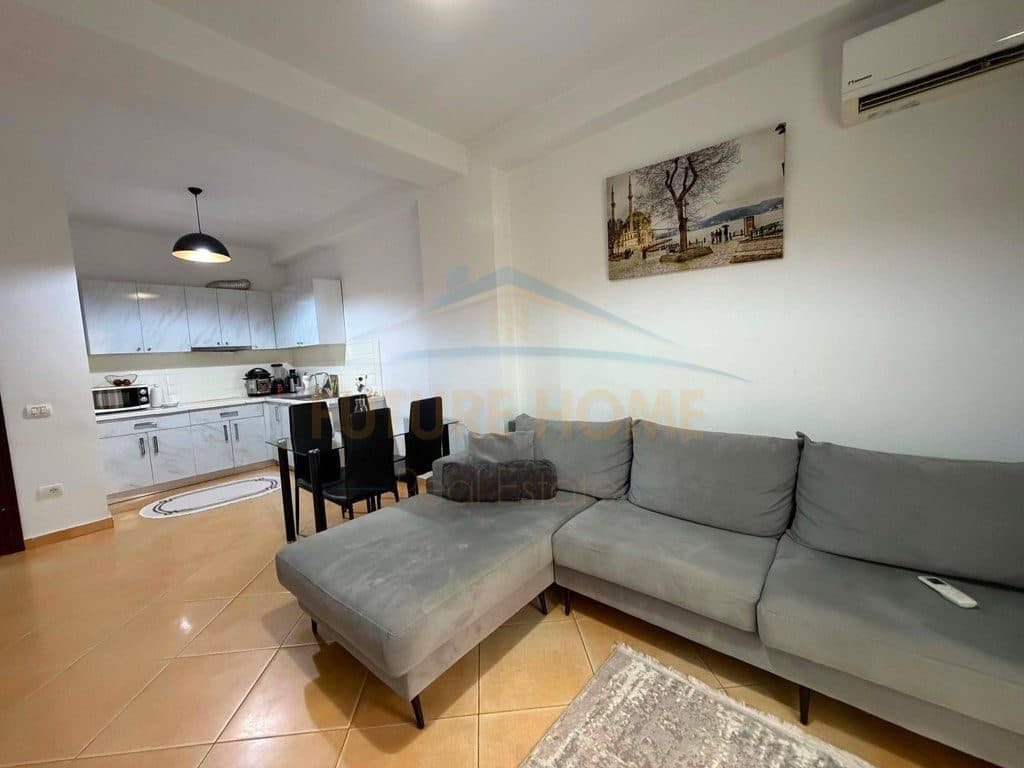 Në shitje, Apartament 1+1 + Vend Parkimi, Rruga e Re 2