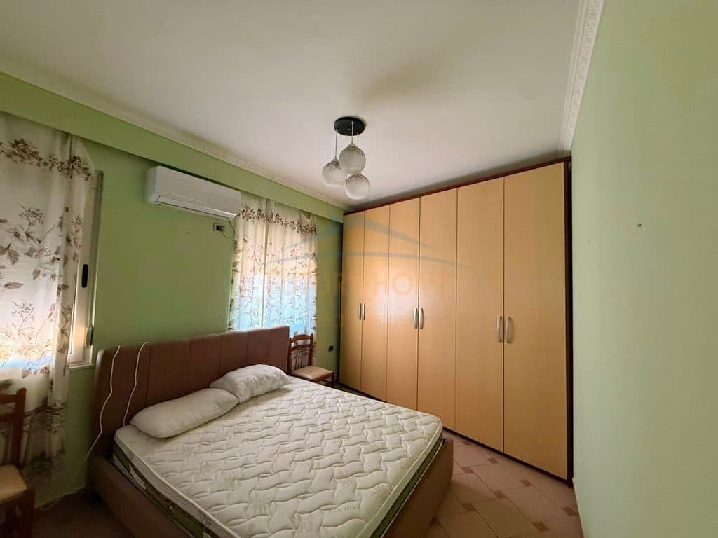 Qira, Apartament 1+1+Studio, Rruga Bogdaneve 4