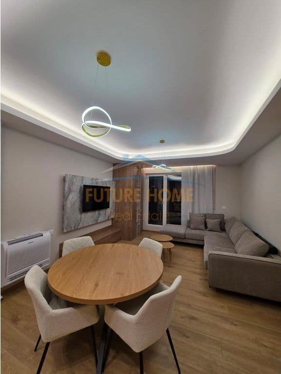 Në shitje, penthouse 2+1+2+veranda+2 vende parkimi, Bulevardi Jeanne d'Arc, Tiranë 2