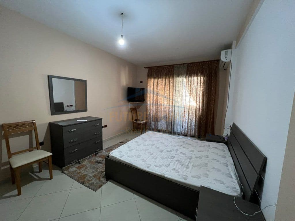 Në shitje, Apartament 1+1, Unaza e Re, Tiranë. 4