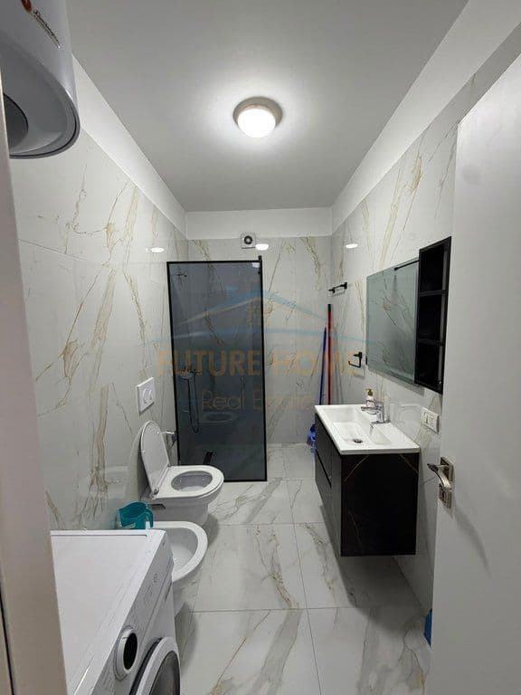 Qira, Apartament 2+1+Vendi për Parkim, Unaza e Re 2