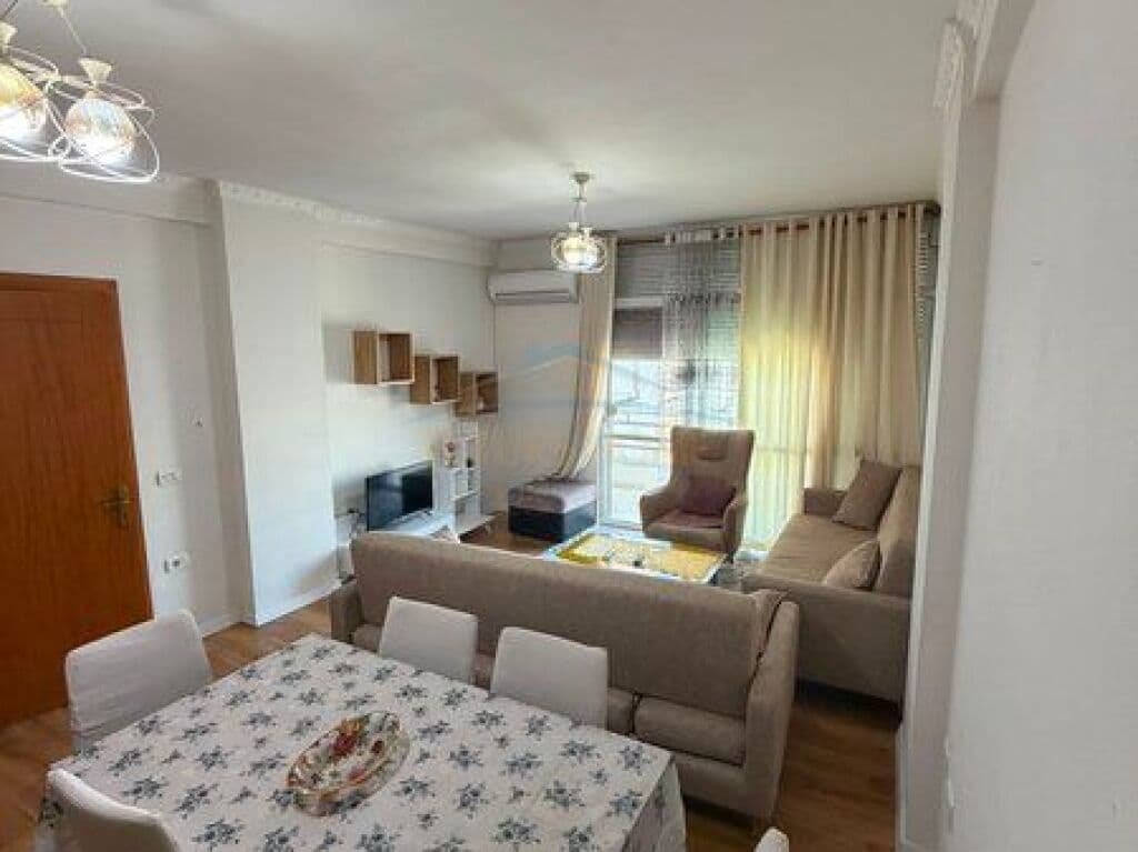 Me Qera, Apartament 1+1+Vendi i Parkimit, Astir, Tiranë 2
