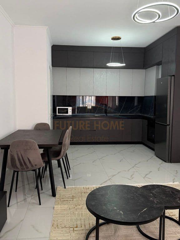 Qira, Apartament 1+1, Rruga e Re, Tiranë. 2