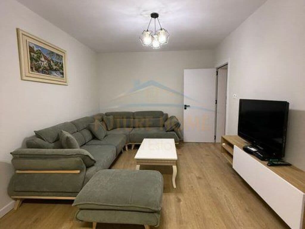 Në shitje, Apartament 2+1, Rruga Ferit Xhajko, Tiranë.
