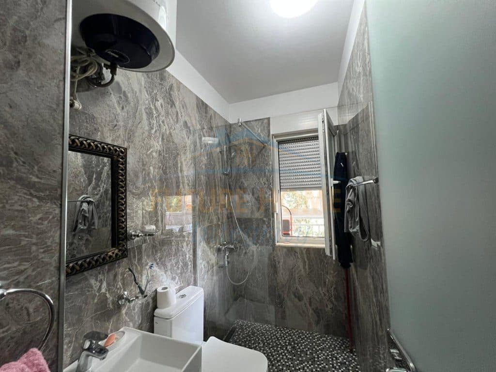 Në shitje, Apartament 2+1+2+Veranda, Liqeni i Thatë, Tiranë. 4
