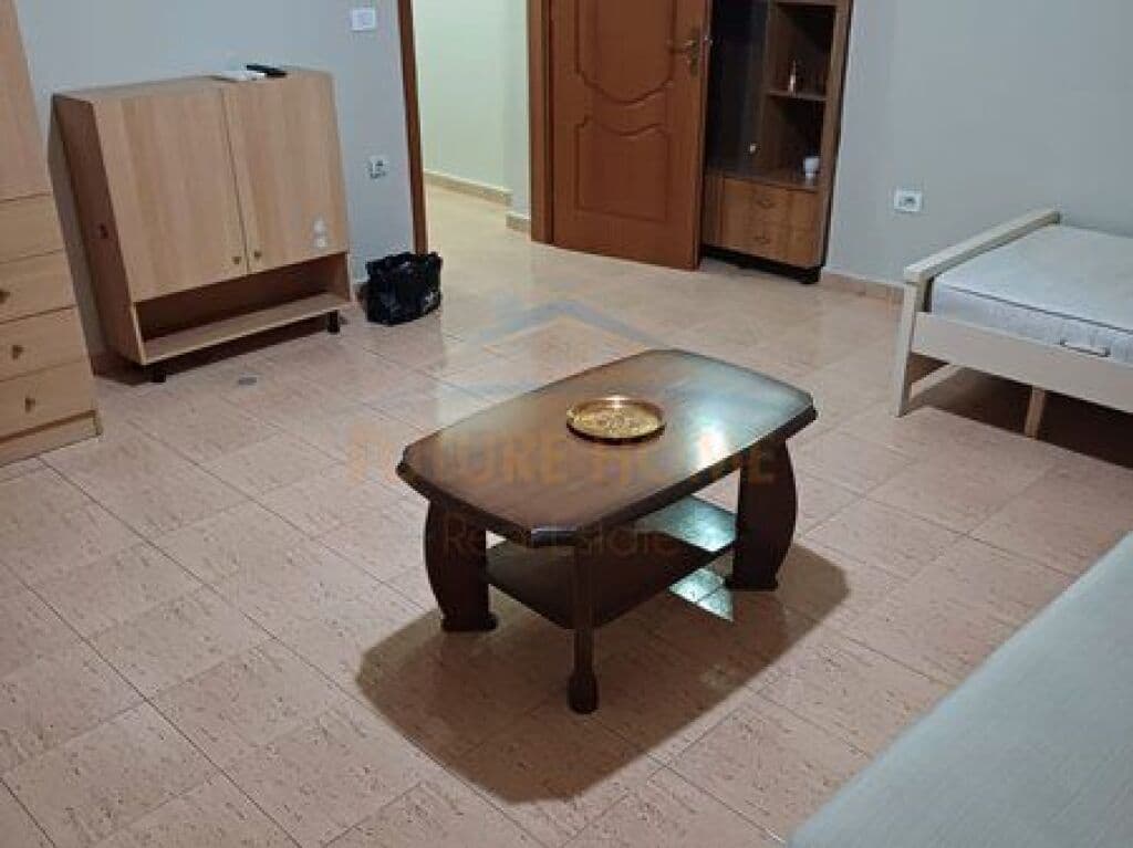 Në shitje, Apartament 2+1, Sheshi Wilson, Tiranë 2