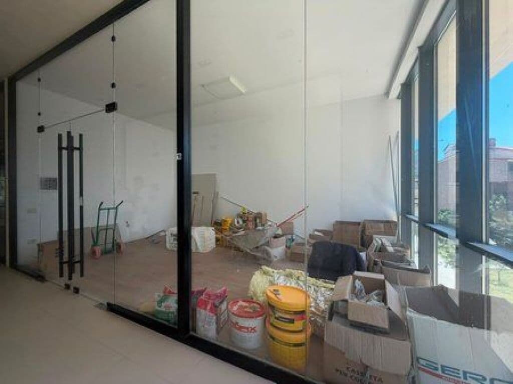 Qira, Hapësira Biznesi, Duplex, Kopshti Zoologjik, Tiranë. 2