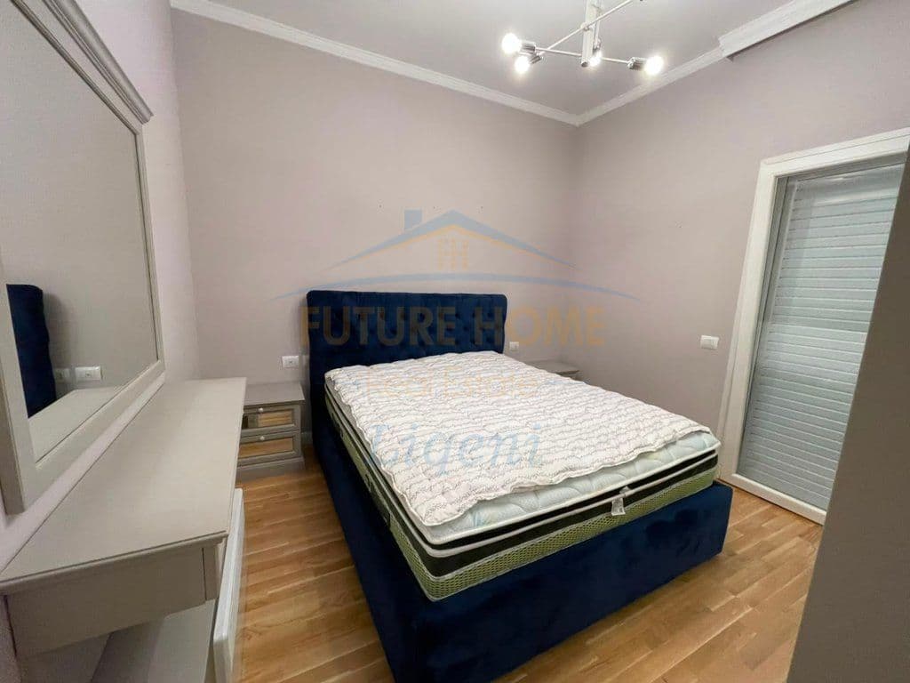 Qira, Apartament 1+1, Kopshti Botanik, Tiranë. 4