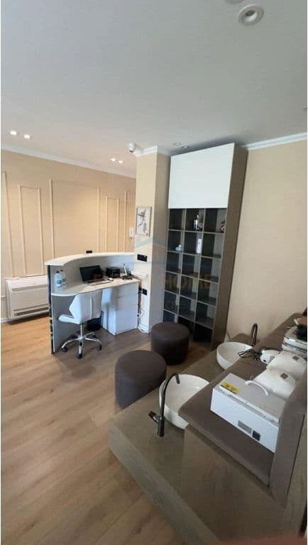 Për Qira, Salon Bukurie, Don Bosko 2