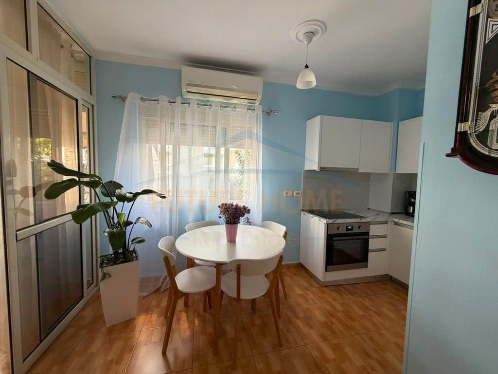 Qira, Apartament 1+1, Rruga Barrikadave, Tiranë. 2