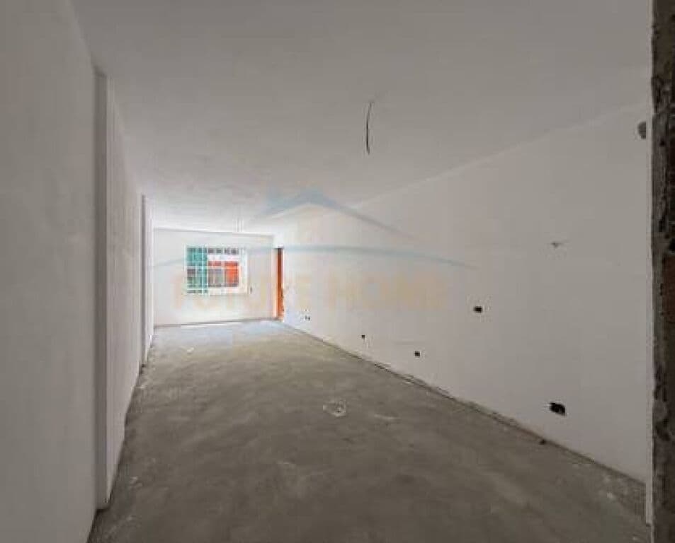 Në shitje, Apartament 2 + 1 + 2, Space City, Paskuqan 4