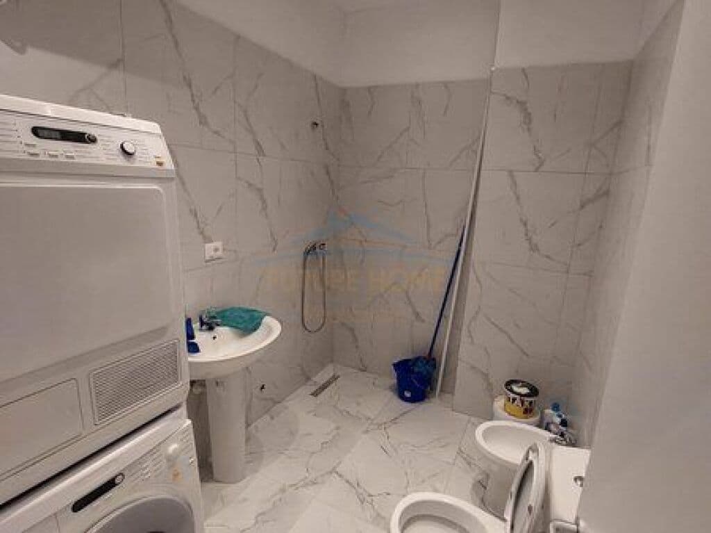 Në shitje, Apartament 1+1, Selitë, Tiranë 4
