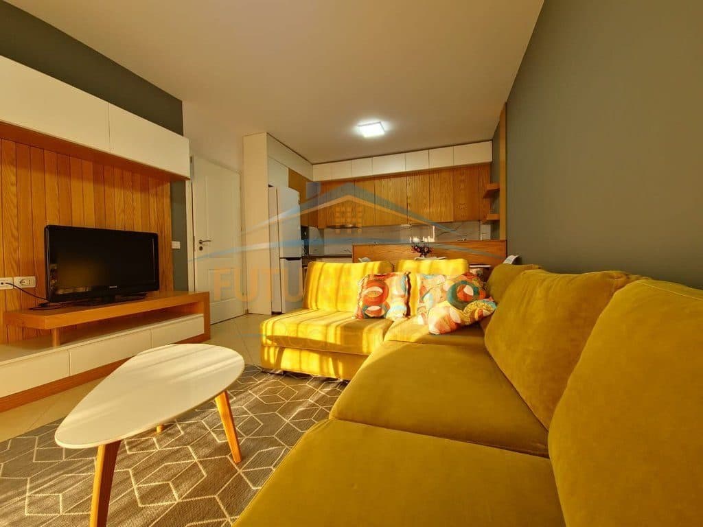 Qira, Apartament 2+1, Rruga 5 Maji 2