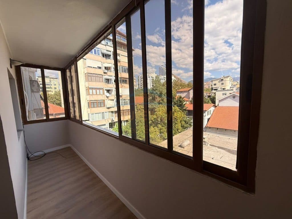 Në shitje, Apartament 2+1, Stadiumi Dinamo, Tiranë 2