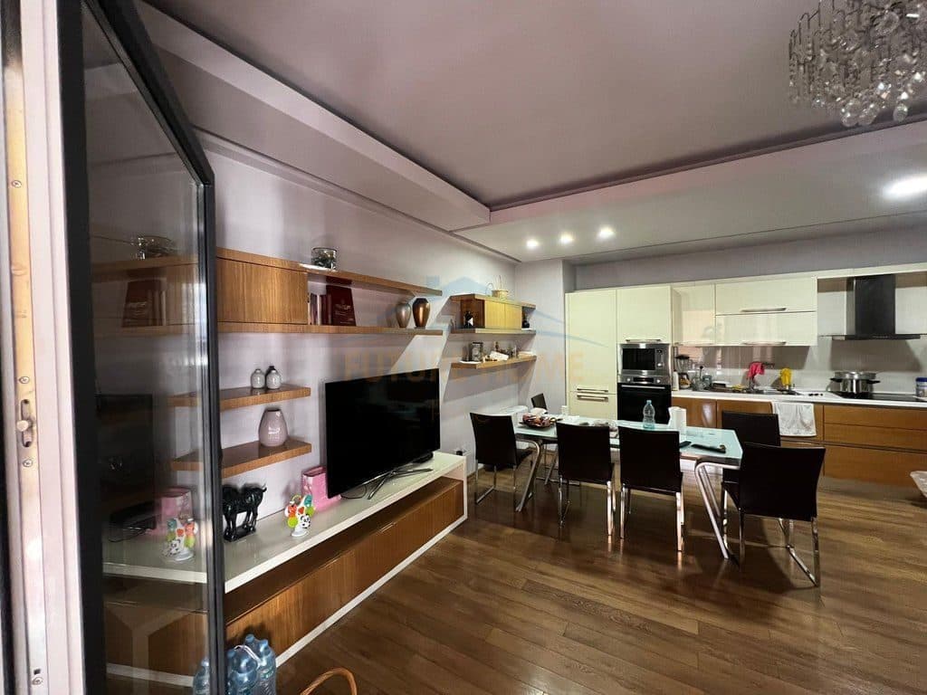 Në shitje, Apartament 3+1+2, Dritan Hoxha, Tiranë 3