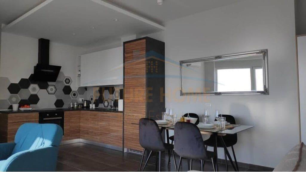 Qira, Apartament 2+1, Pazari i Ri, Tiranë. 3
