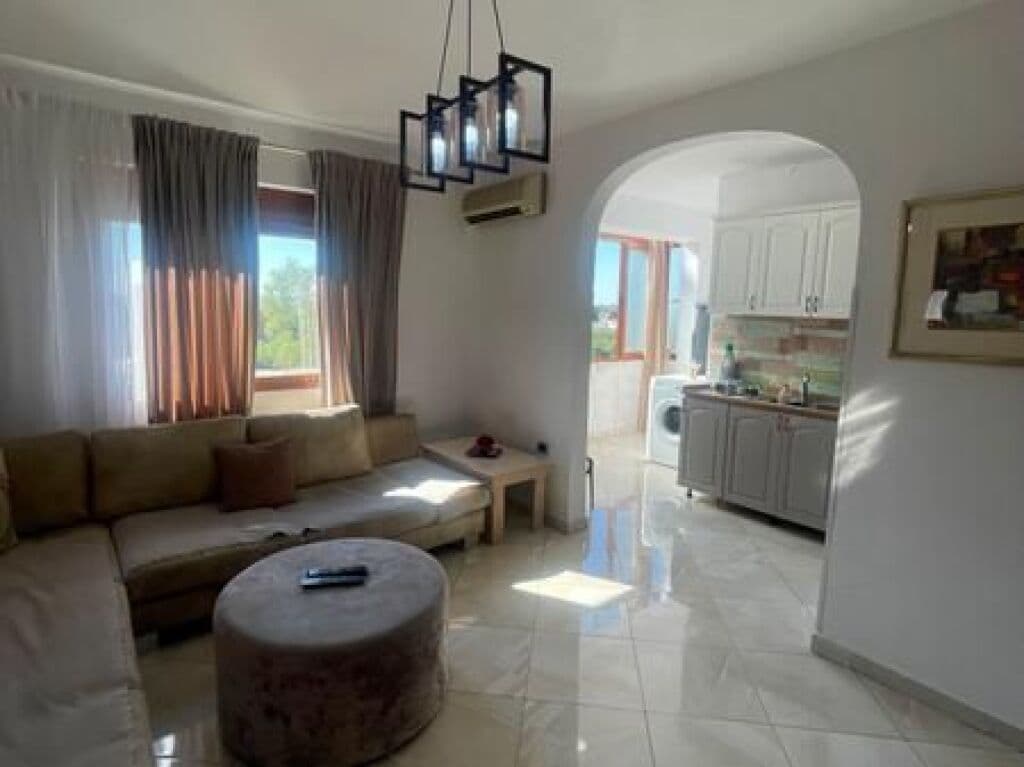 Në shitje, Apartament 1+1, Laprakë, Tiranë 2