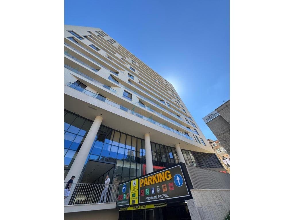 Qera, Ambient komercial, Golden Tower Residence, Tiranë.