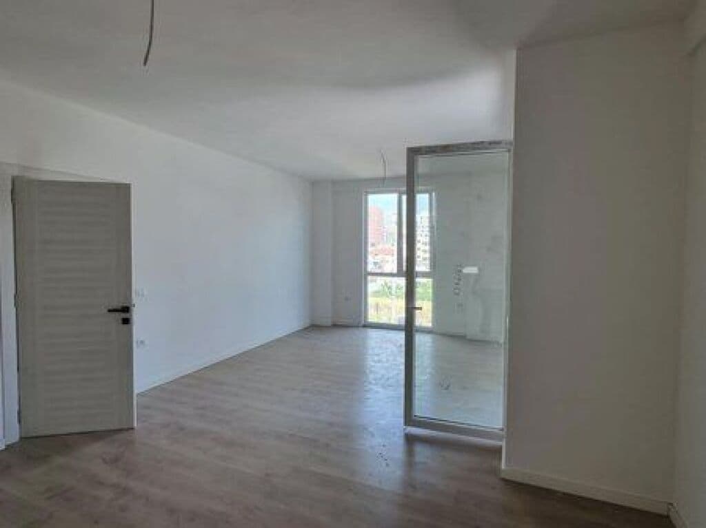 Në shitje, Apartament 2+1+Vend Parkimi, Rezidenca Albulena, Paskuqan. 4