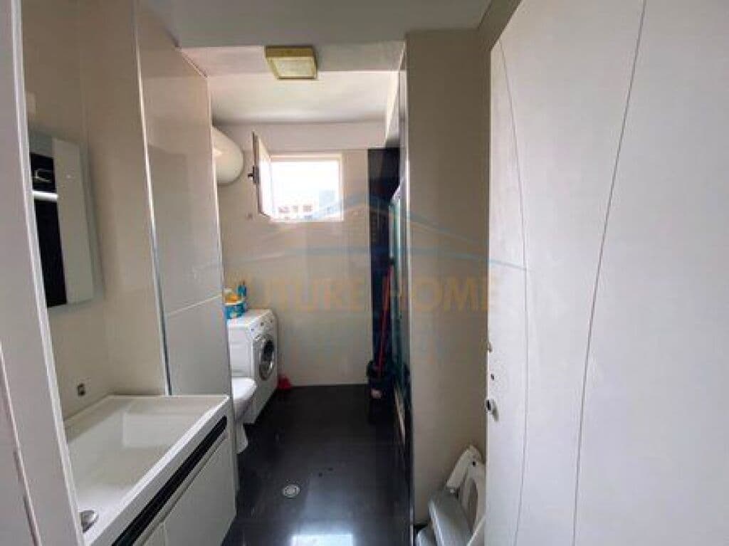 Në shitje, Apartament 2+1, Fresku, Tiranë. 3