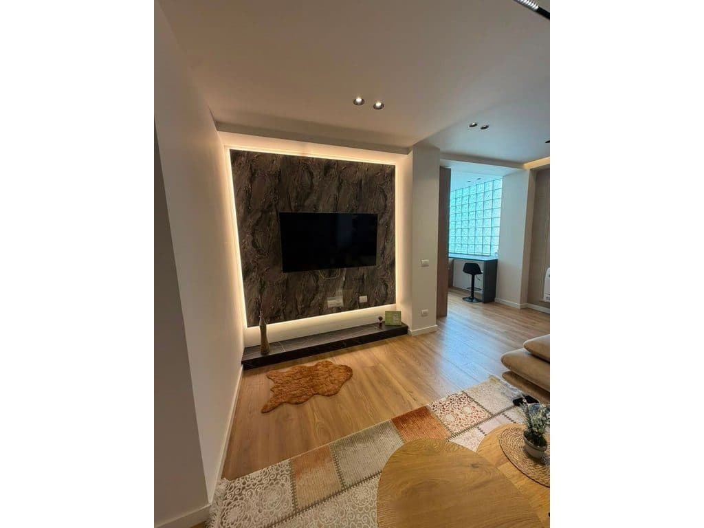 Qera, Apartament 3+1+2, Myslym Shyri, Tirane. 3