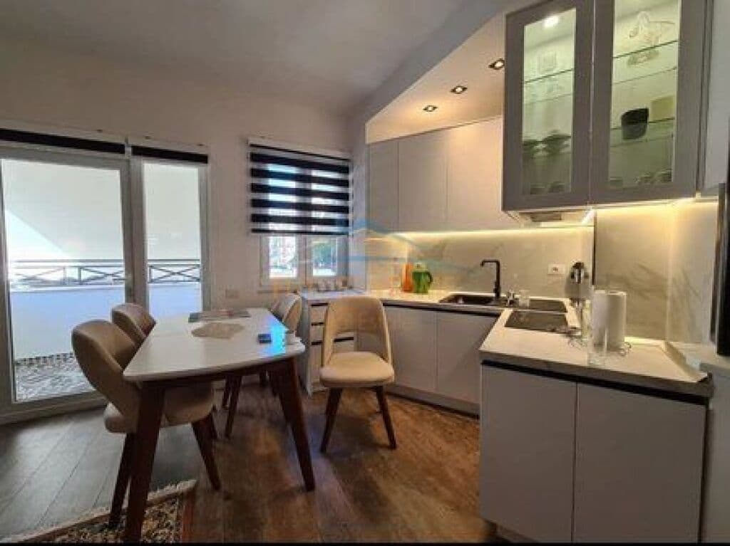 Qira, Apartament 1+1, Qendër 3