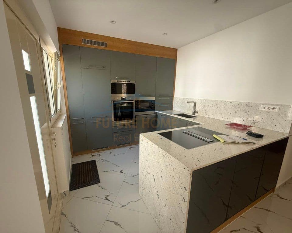 Qira, Shtëpi Private, Rruga Besa, Tiranë 3