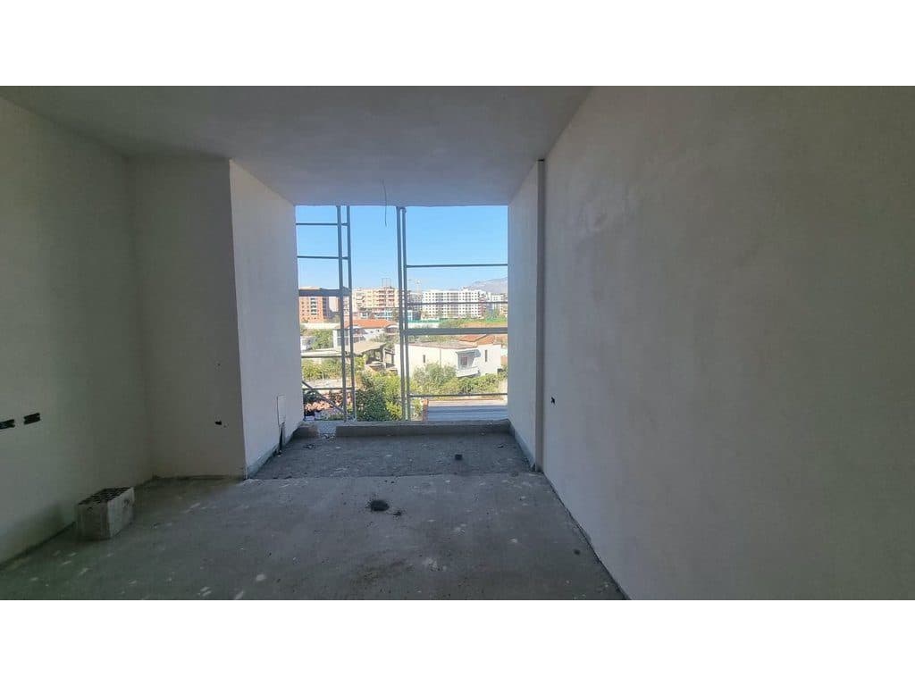 Shitet, Apartament 1+1, Bulevardi i Ri, Tirane 3