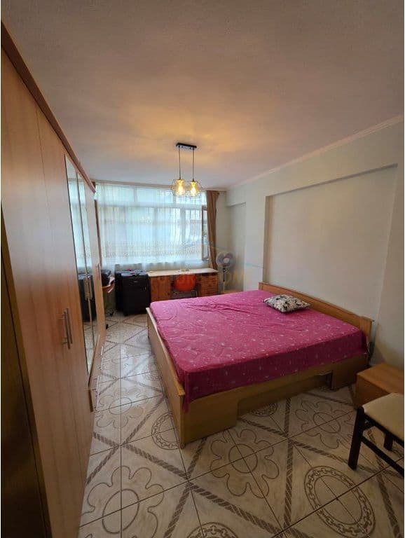 Qira, Apartament 2+1, Blloku, Tiranë. 3