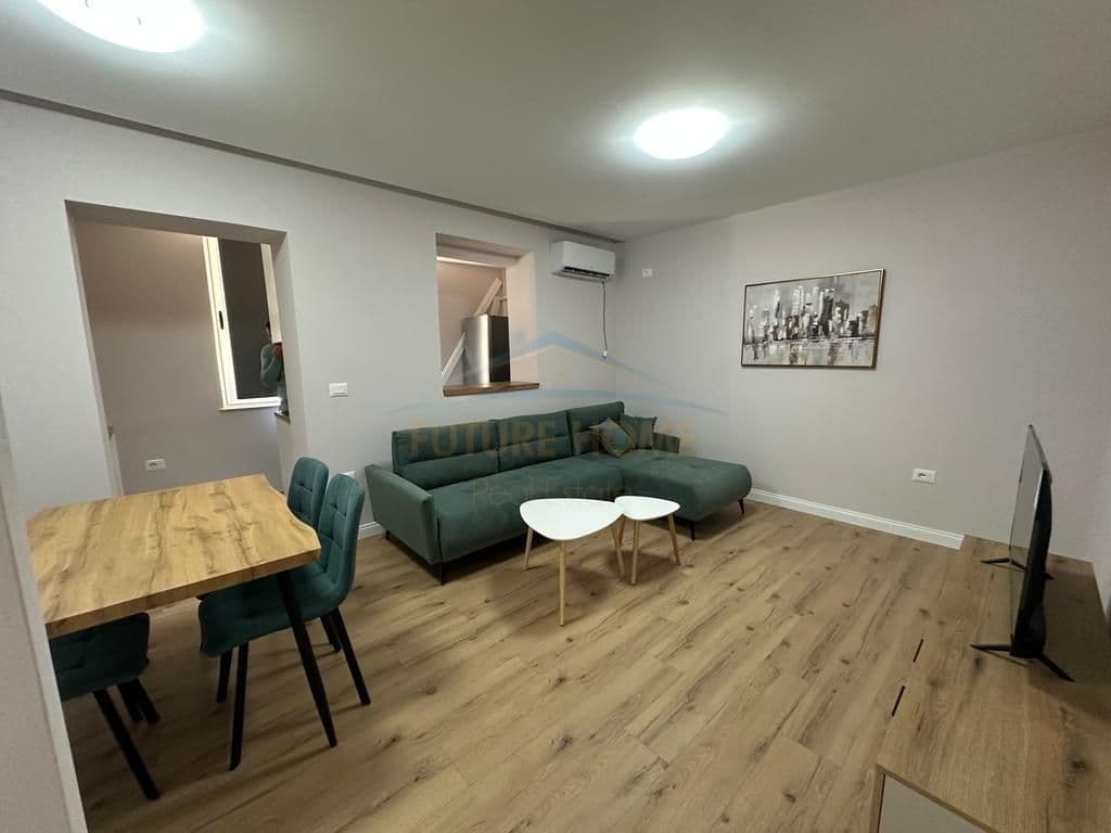 Në shitje, Apartament 1+1, Ali Demi, Shkolla 1 Maji, Tiranë 2